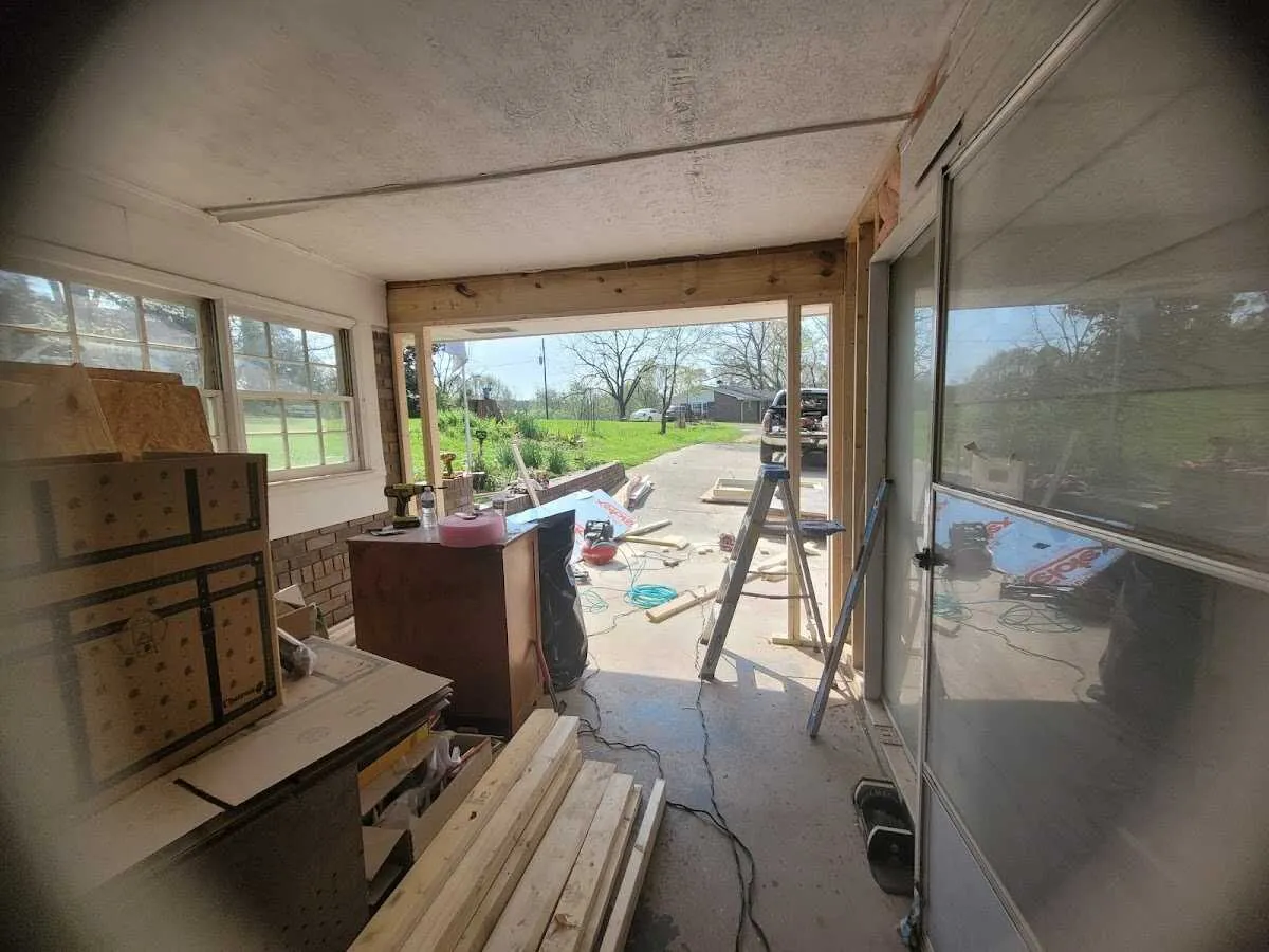 Air movers and dehumidifier for Drying & Dehumidification in Mililani Mauka